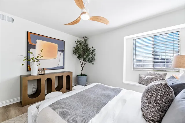 $2,675,000 | 423 18th Street, Huntington Beach, CA 92648