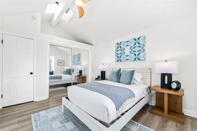 $2,675,000 | 423 18th Street, Huntington Beach, CA 92648