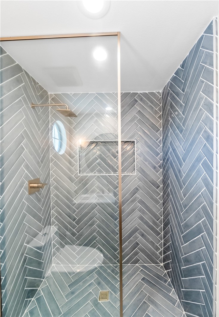 423 18th Street Huntington Beach, CA 92648 - Photo 50 of 67 a view of balcony