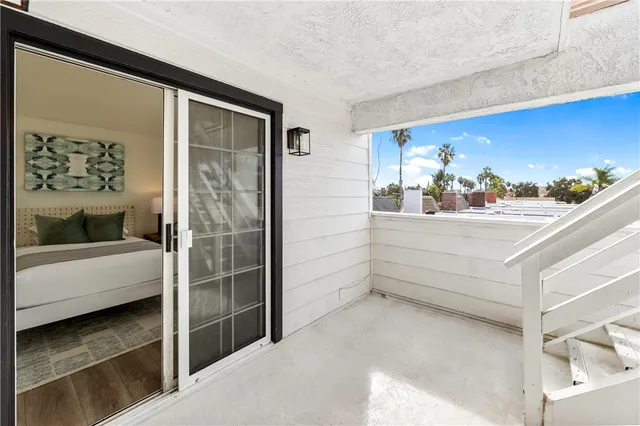 $2,675,000 | 423 18th Street, Huntington Beach, CA 92648
