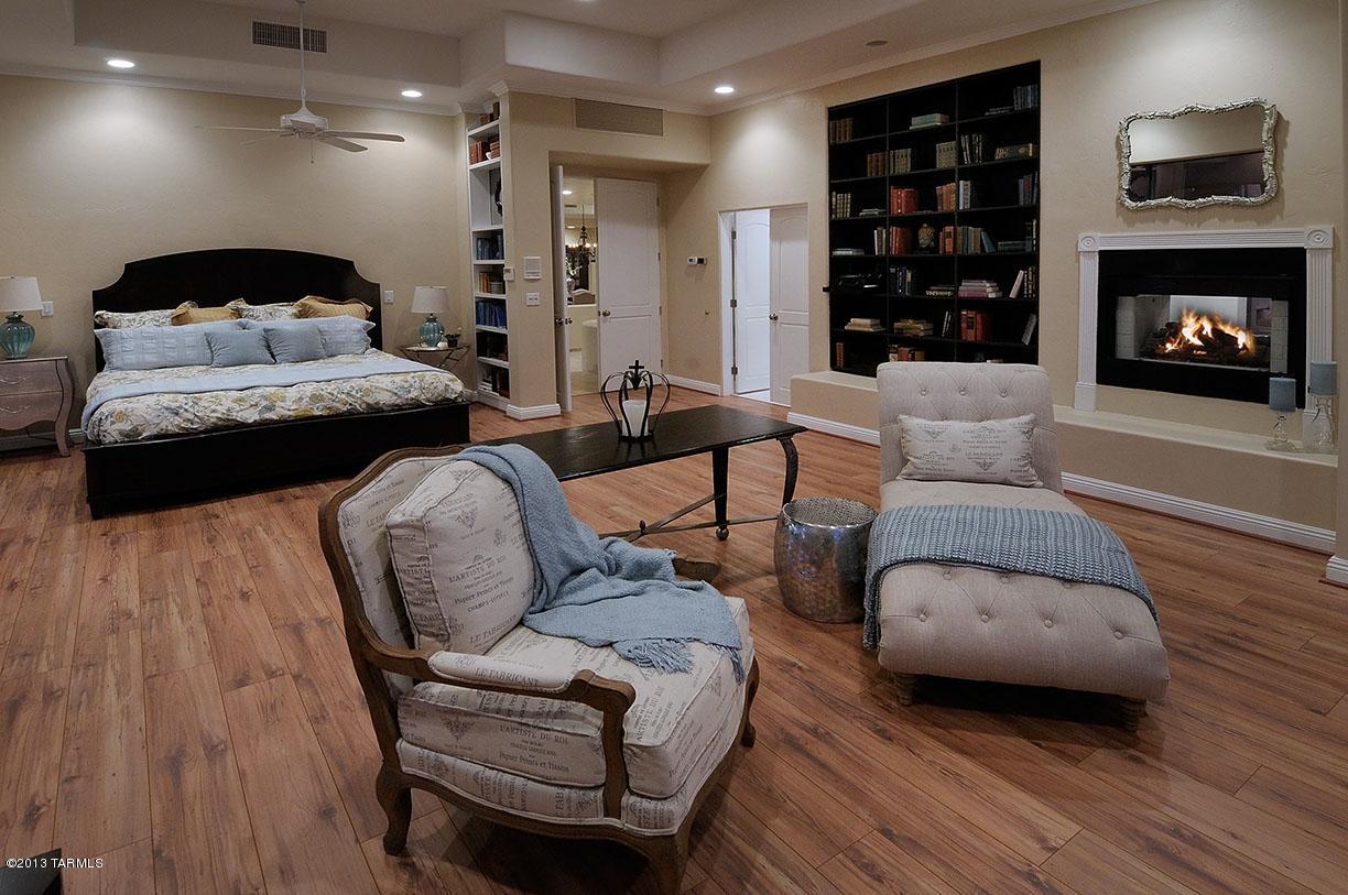 6950 North Swan Road Tucson, AZ 85718 - Photo 12 of 28 Gallery Image 12