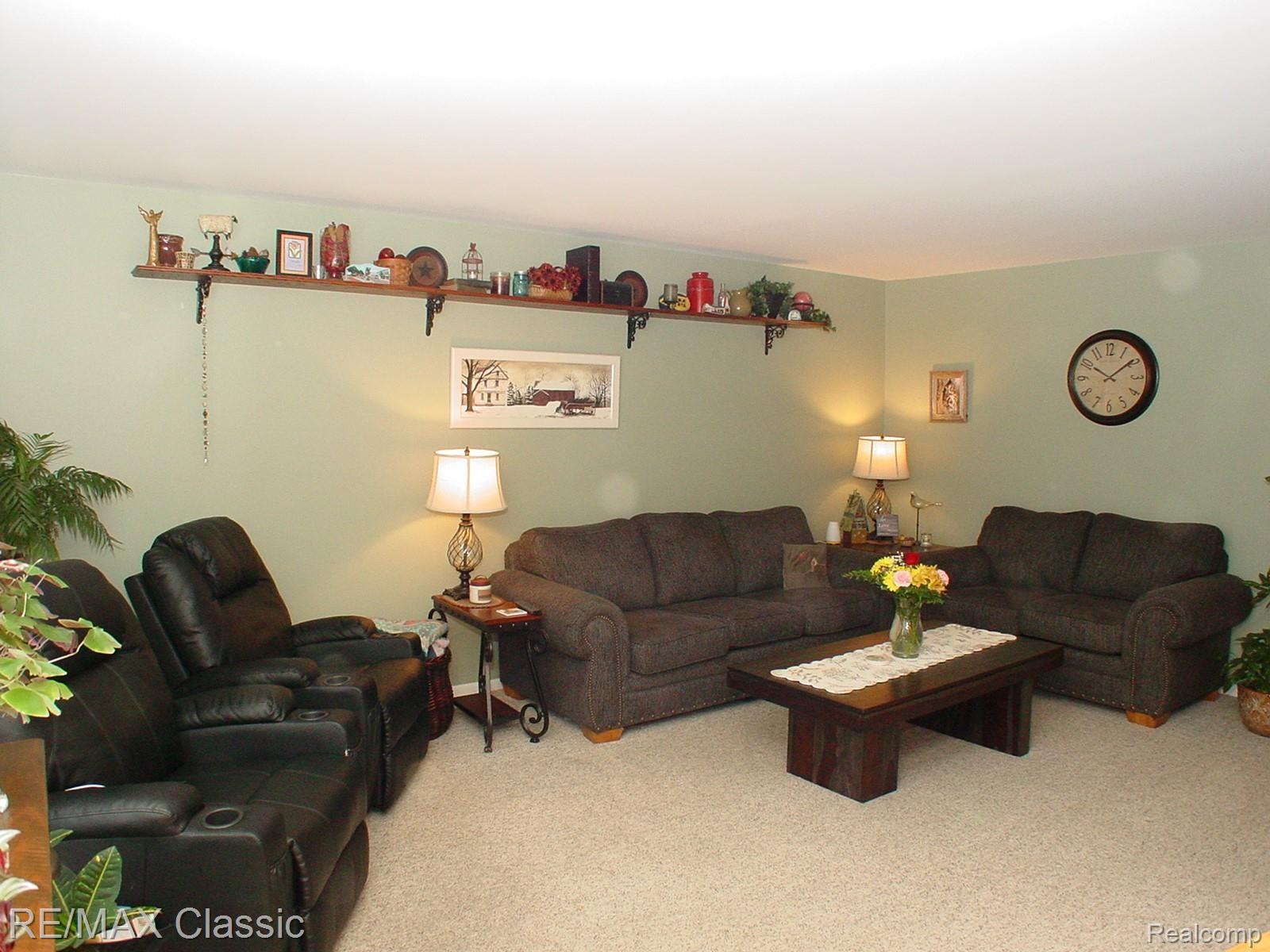 1199 South Sheldon Road, Unit 38 Plymouth, MI 48170 - Photo 4 of 16 DSC01924.JPG