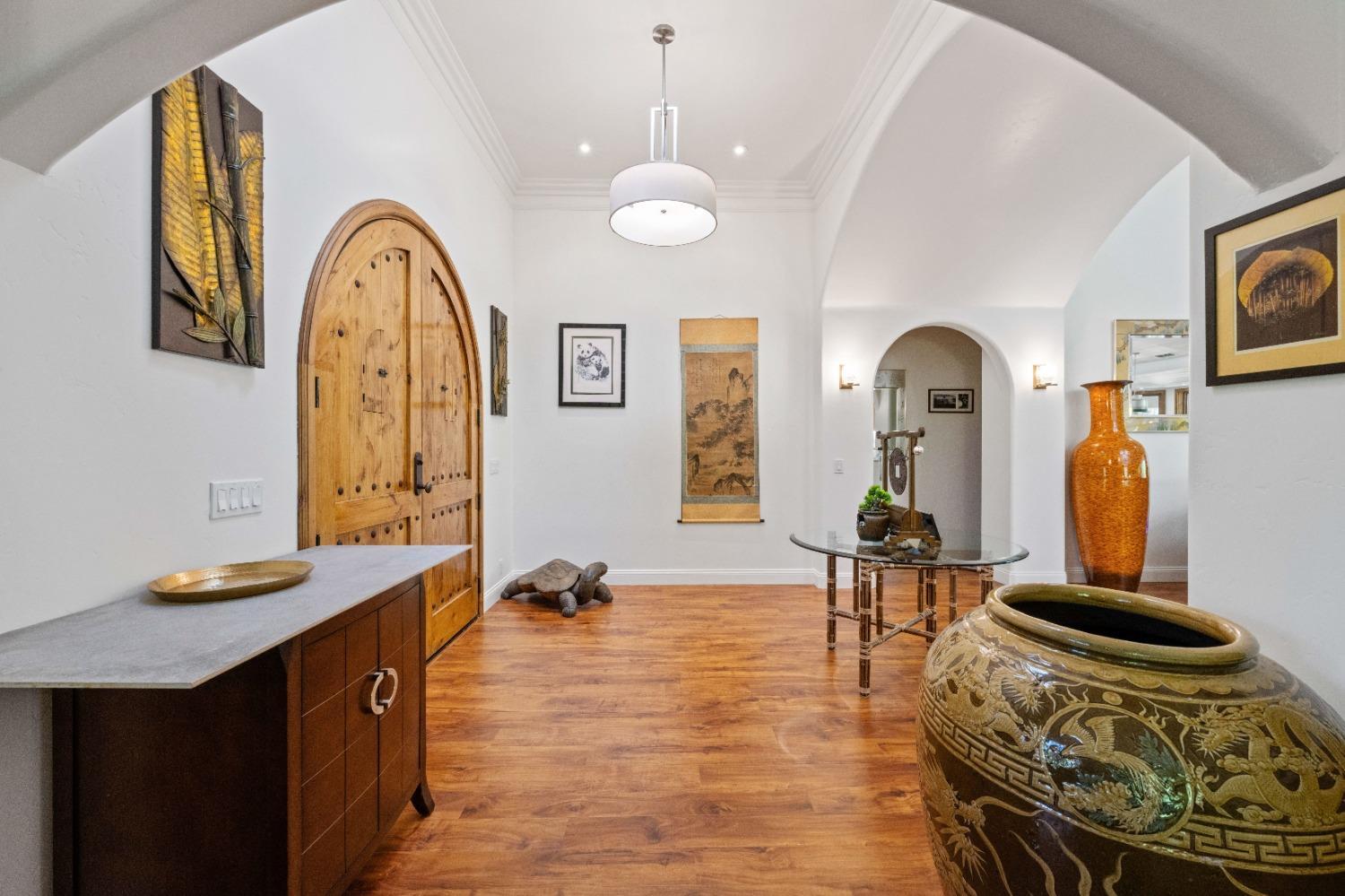 7730 Suzuki Lane Loomis, CA 95650 - Photo 18 of 62 a view of a livingroom with furniture