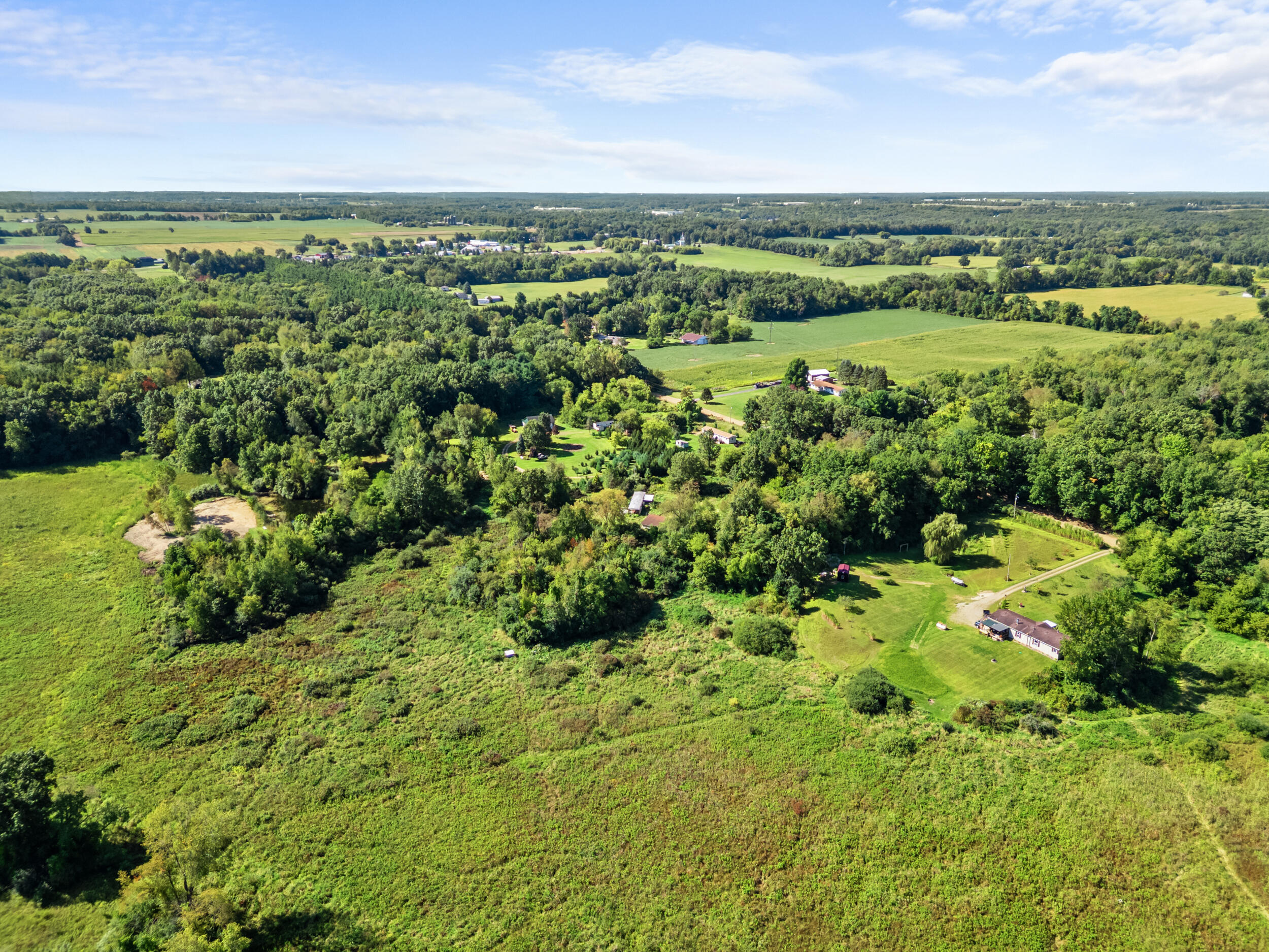 7221 Dobson Road Jonesville, MI 49250 - Photo 3 of 16 DJI_0621