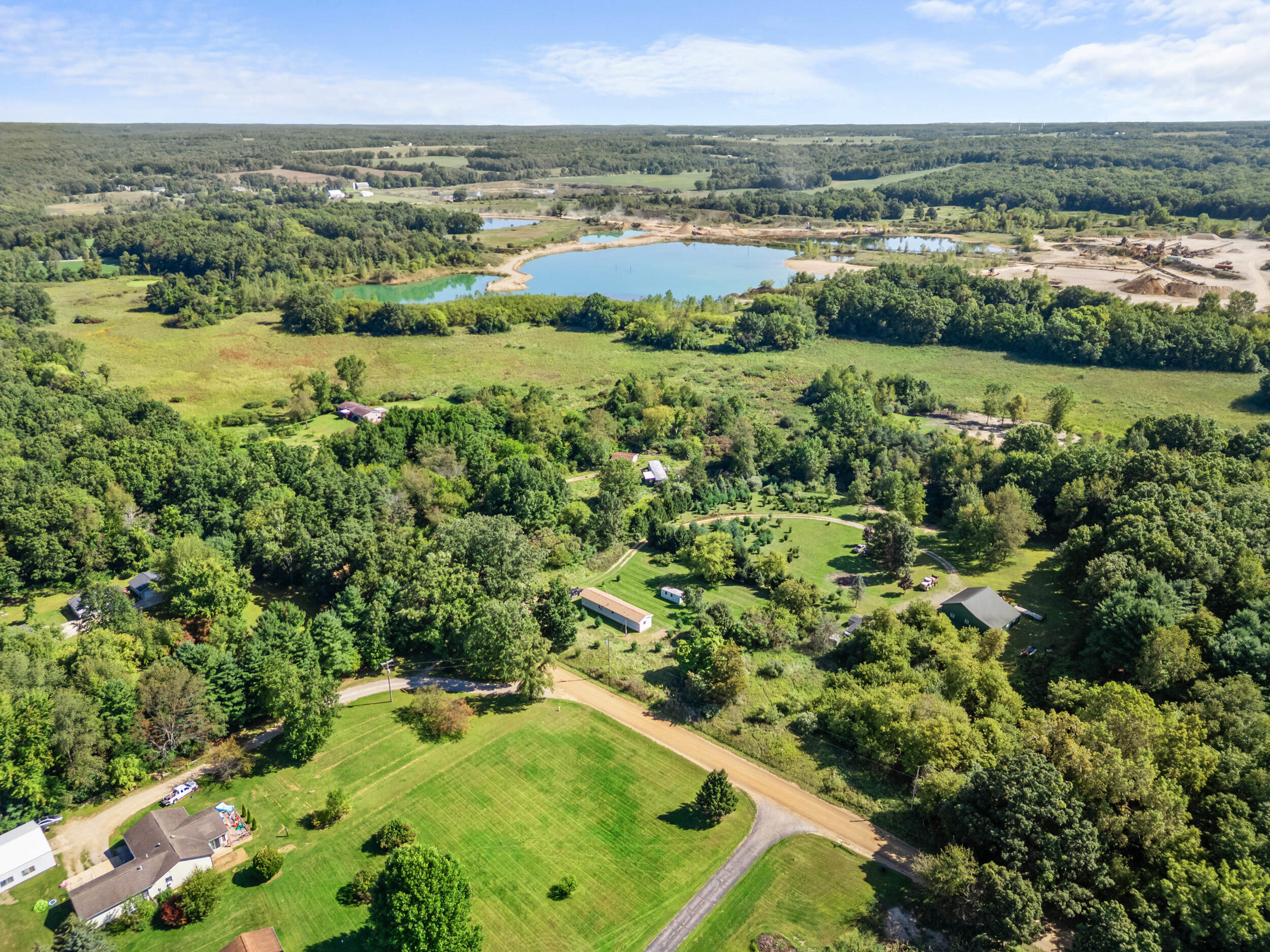 7221 Dobson Road Jonesville, MI 49250 - Photo 10 of 16 DJI_0633
