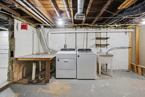 $499,900 | 3 Harrison Boulevard, Valparaiso, IN 46383