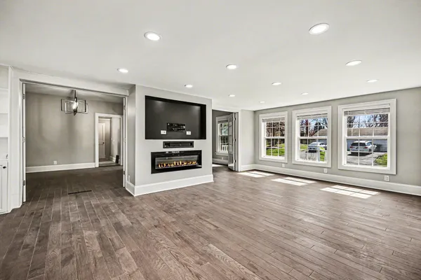 $499,900 | 3 Harrison Boulevard, Valparaiso, IN 46383