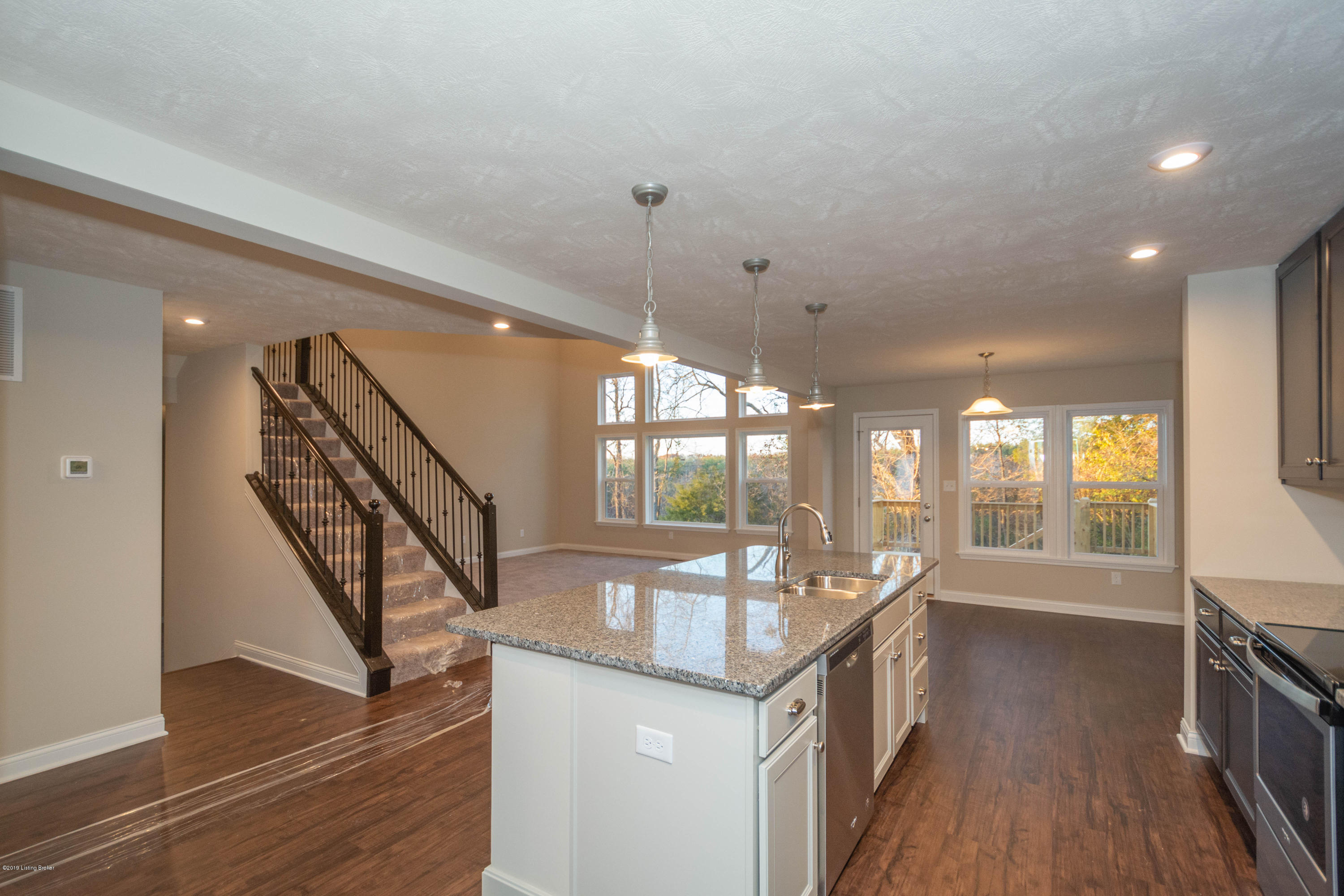 396 Highland Ridge Drive Mount Washington, KY 40047 - Photo 8 of 38 08-Kitchen