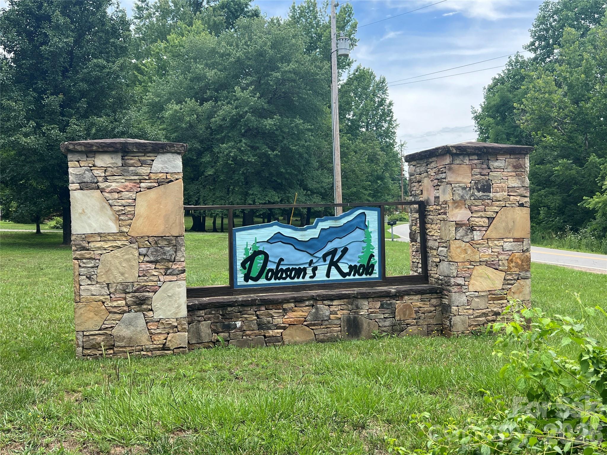 366 Dobsons Knob Loop Road, Unit 7 Marion, NC 28752 - Photo 6 of 21 Gallery Image 6