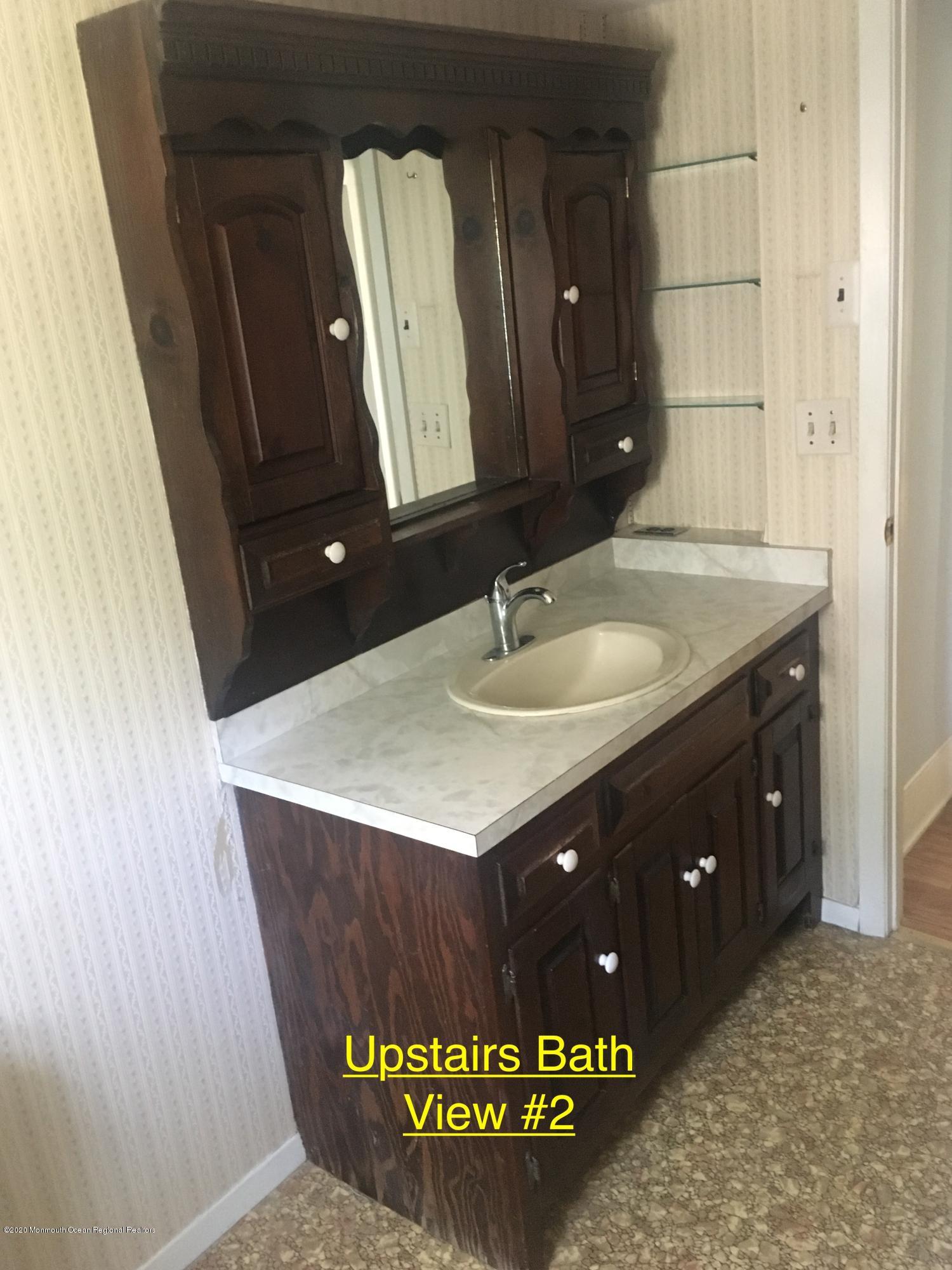 111 Tennent Road Morganville, NJ 07751 - Photo 24 of 41 24 Up Bath-2