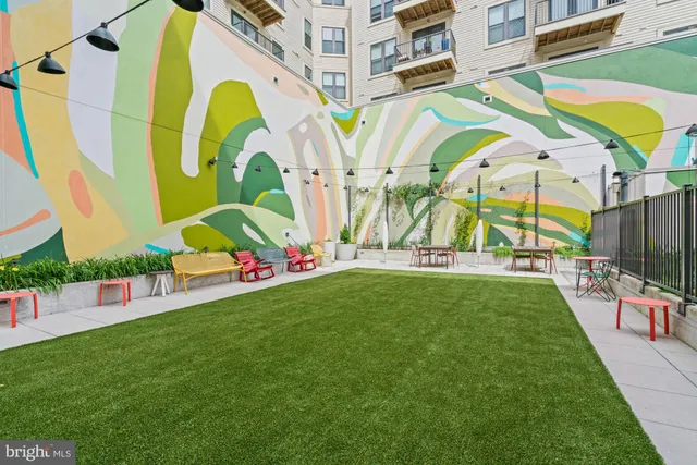 $3,149 | 6803 Cameron Drive Northwest, Unit 105, Washington, DC 20012