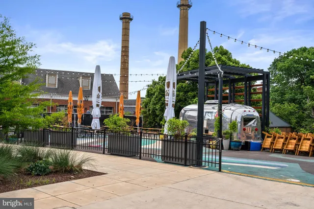 $3,149 | 6803 Cameron Drive Northwest, Unit 105, Washington, DC 20012