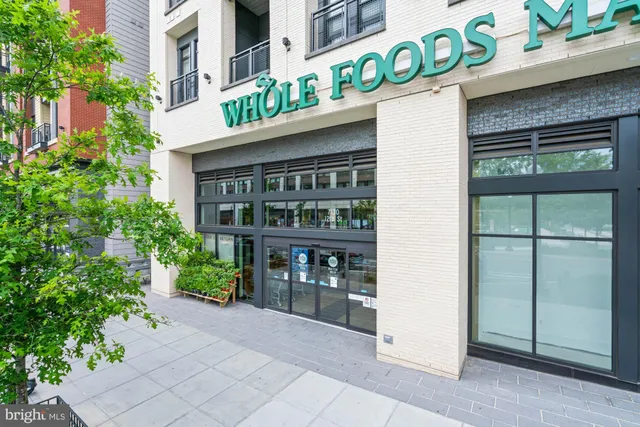 $3,149 | 6803 Cameron Drive Northwest, Unit 105, Washington, DC 20012