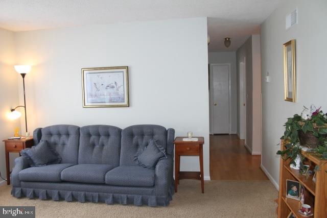 2432 Onyx Road York, PA 17408 - Photo 10 of 27 Gallery Image 10