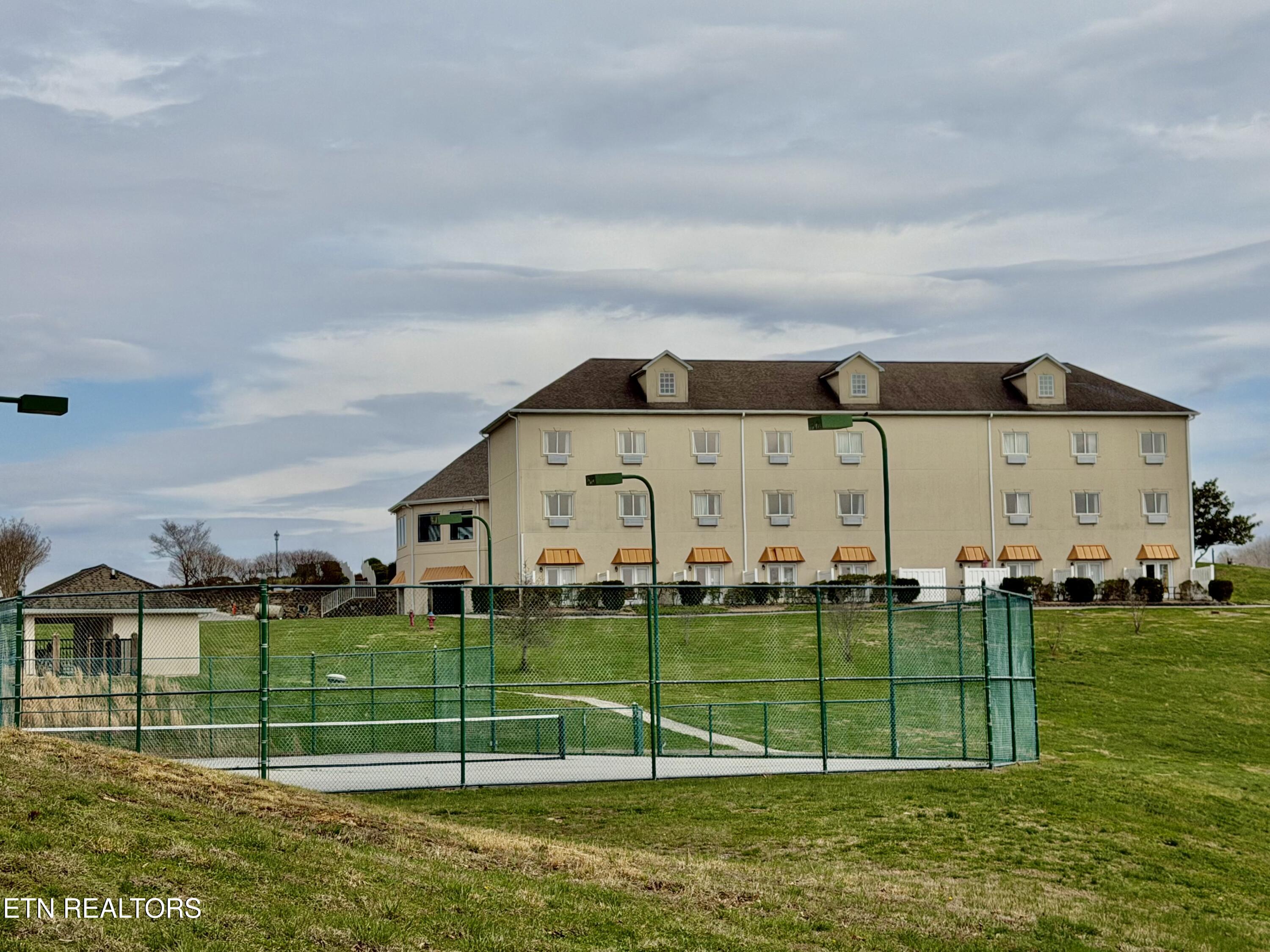 Par Place Tazewell, TN 37879 - Photo 11 of 15 IMG_2538