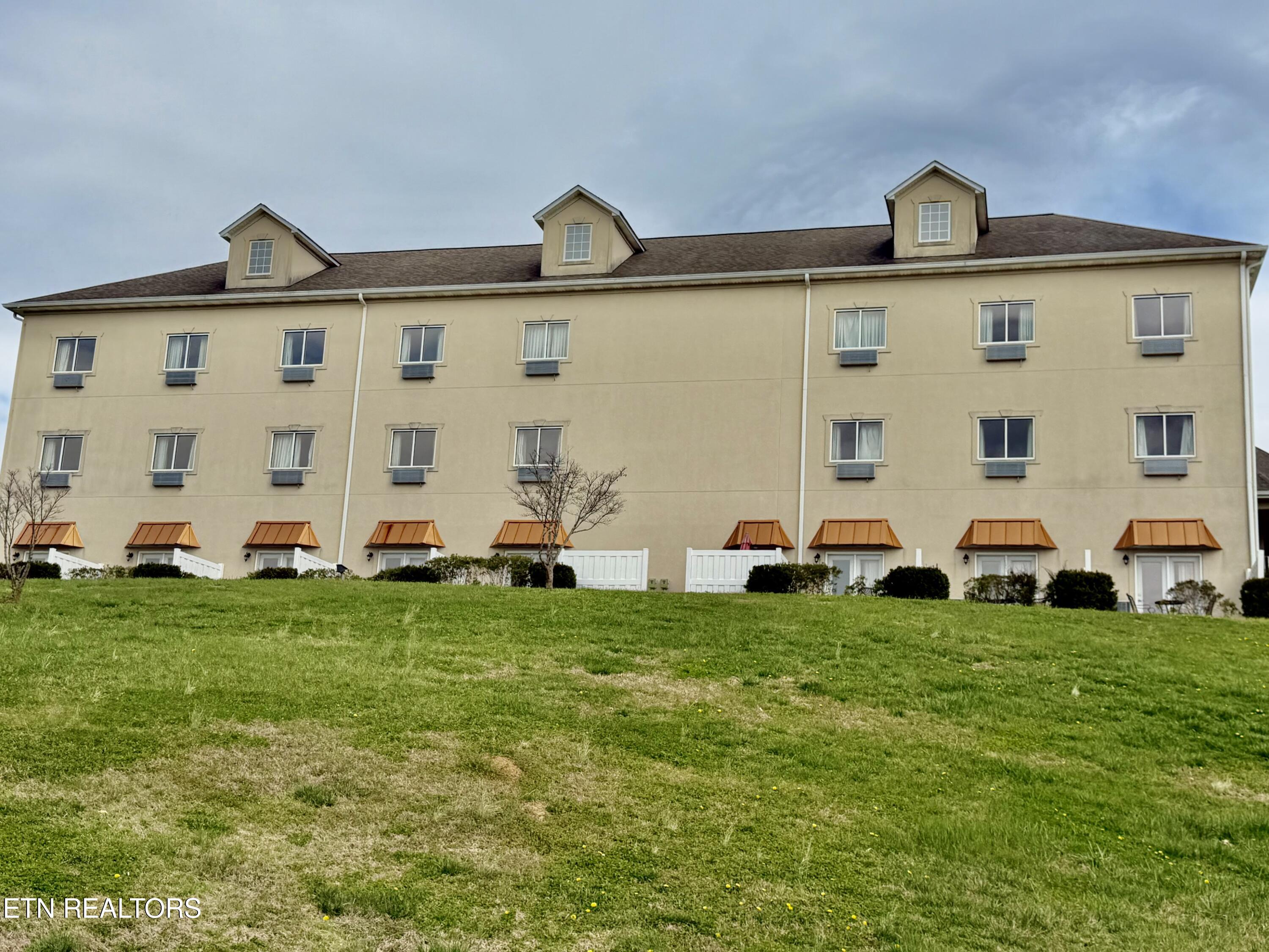 Par Place Tazewell, TN 37879 - Photo 12 of 15 IMG_2539