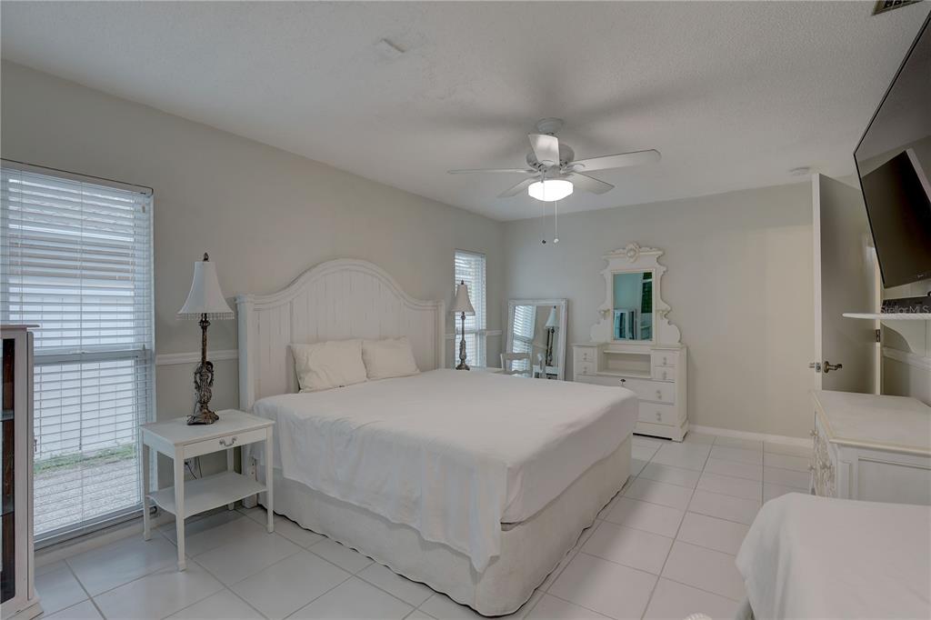 1992 South Belcher Road Clearwater, FL 33764 - Photo 17 of 37 Gallery Image 17