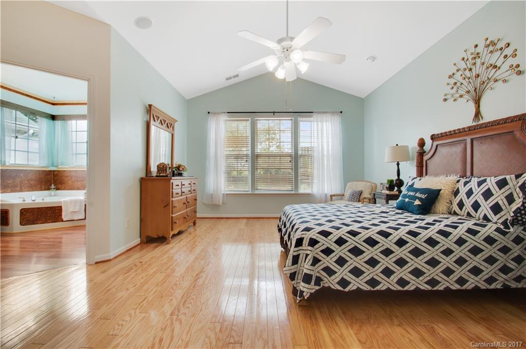 402 Garnet Court Fort Mill, SC 29708 - Photo 16 of 24