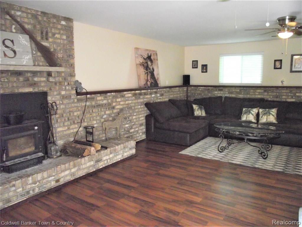236 Ripley Road Linden, MI 48451 - Photo 9 of 26