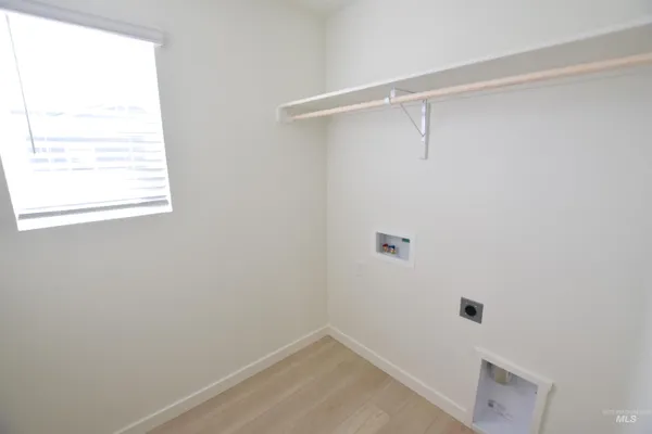 $2,295 | 4589 East Vera Cruz Street, Nampa, ID 83687