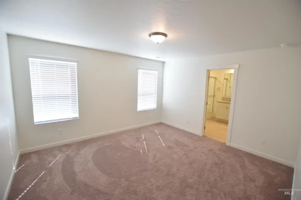 $2,295 | 4589 East Vera Cruz Street, Nampa, ID 83687