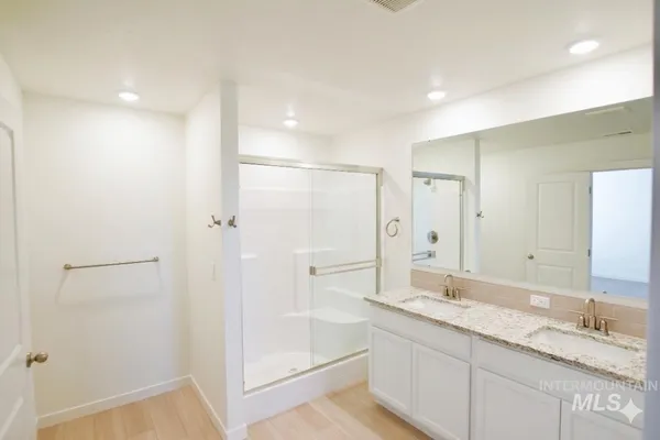 $2,295 | 4589 East Vera Cruz Street, Nampa, ID 83687