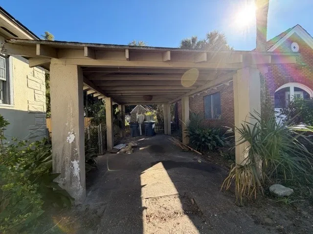 $1,600 | 2006 Gloucester Street, Brunswick, GA 31520