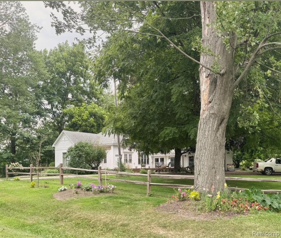 6168 Lynd Road Marlette, MI 48453 - Photo 19 of 44