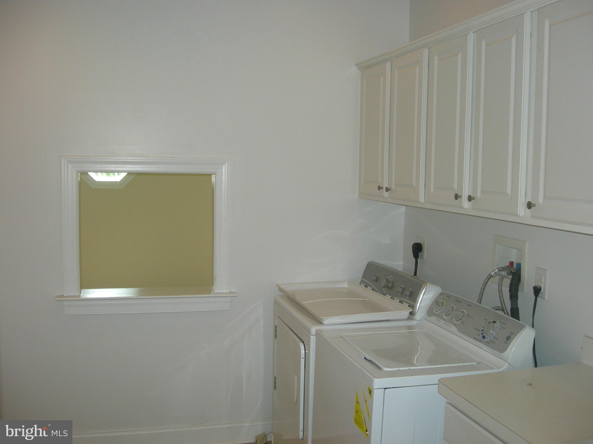 3903 Eland Road Phoenix, MD 21131 - Photo 6 of 29 1st floor laundry room w/pass-through