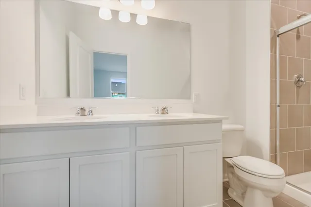 $339,990 | 424 Comstock Road, South Elgin, IL 60177