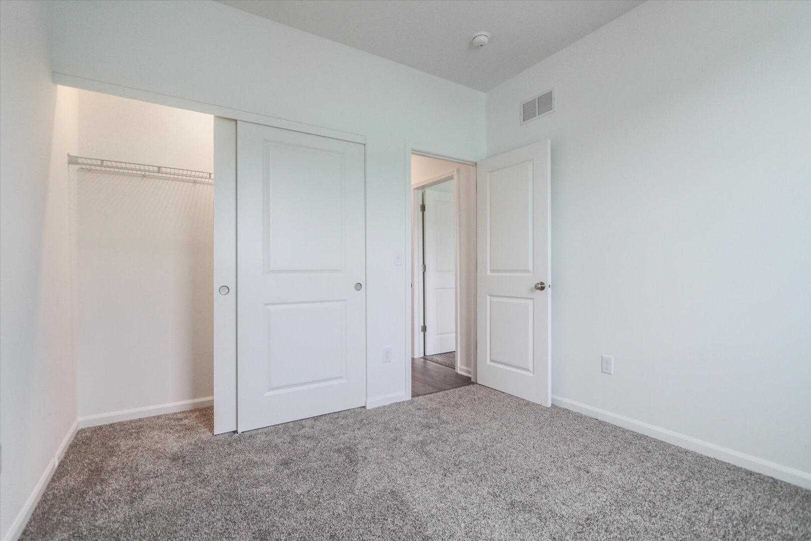 424 Comstock Road South Elgin, IL 60177 - Photo 28 of 31