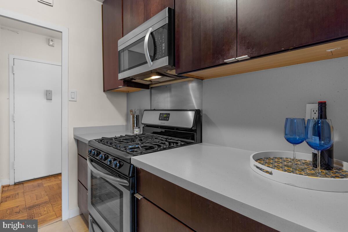 4000 Tunlaw Road Northwest, Unit 617 Washington, DC 20007 - Photo 13 of 27