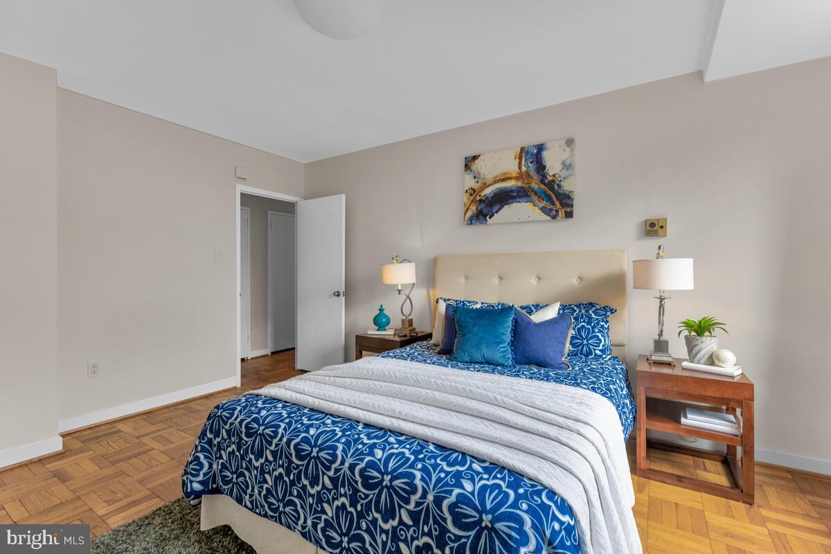 4000 Tunlaw Road Northwest, Unit 617 Washington, DC 20007 - Photo 18 of 27