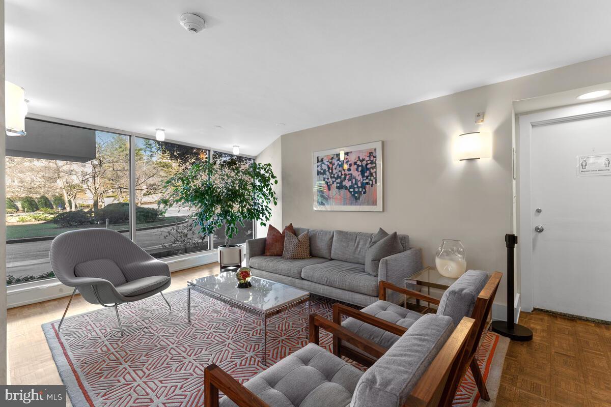 4000 Tunlaw Road Northwest, Unit 617 Washington, DC 20007 - Photo 24 of 27