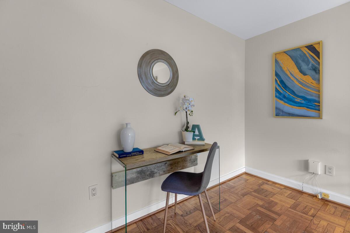 4000 Tunlaw Road Northwest, Unit 617 Washington, DC 20007 - Photo 9 of 27
