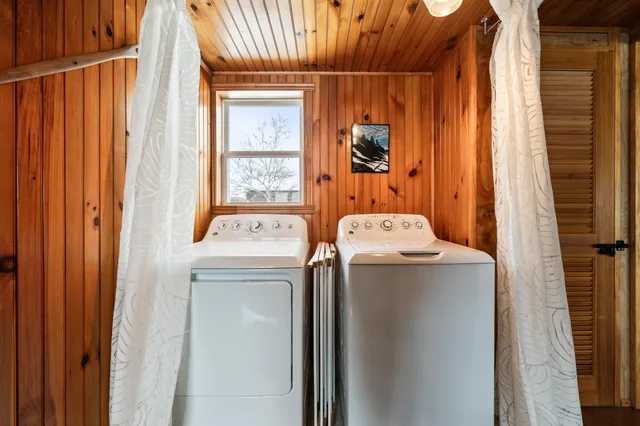 $285,000 | 1420 East Of River Road, Dummer, NH 03588