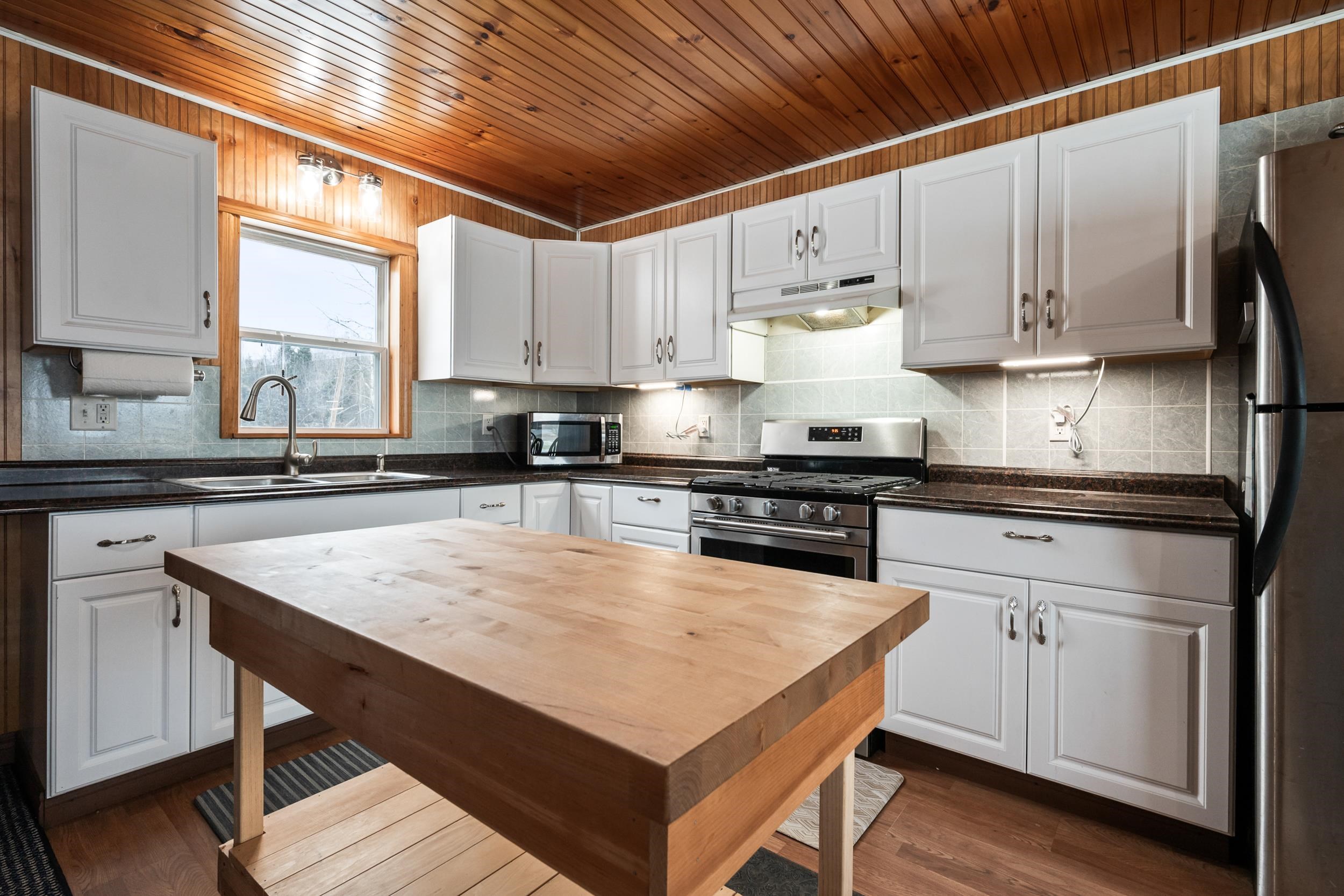 1420 East Of River Road Dummer, NH 03588 - Photo 7 of 29