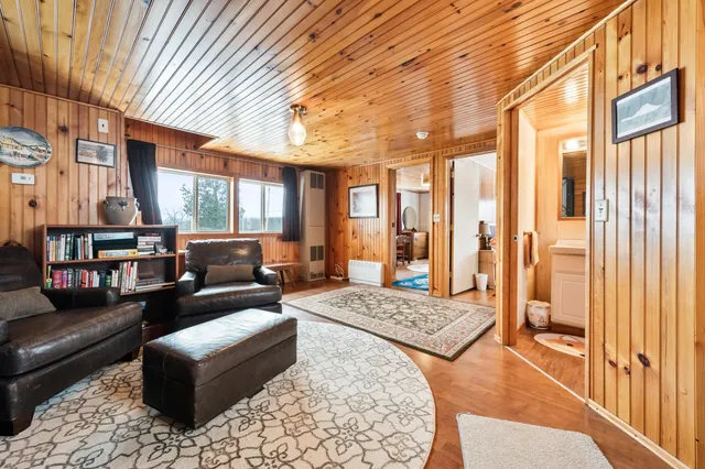 $285,000 | 1420 East Of River Road, Dummer, NH 03588