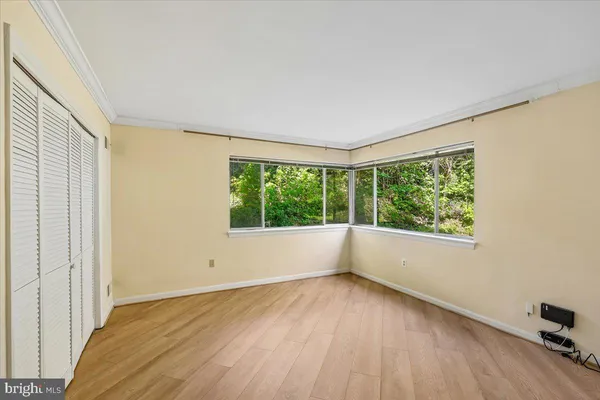 $2,600 | 5011 Sentinel Drive, Unit 61, Bethesda, MD 20816
