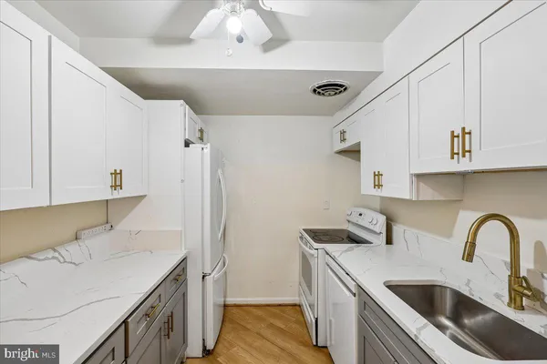 $2,600 | 5011 Sentinel Drive, Unit 61, Bethesda, MD 20816