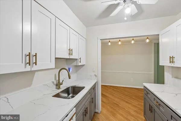 $2,600 | 5011 Sentinel Drive, Unit 61, Bethesda, MD 20816