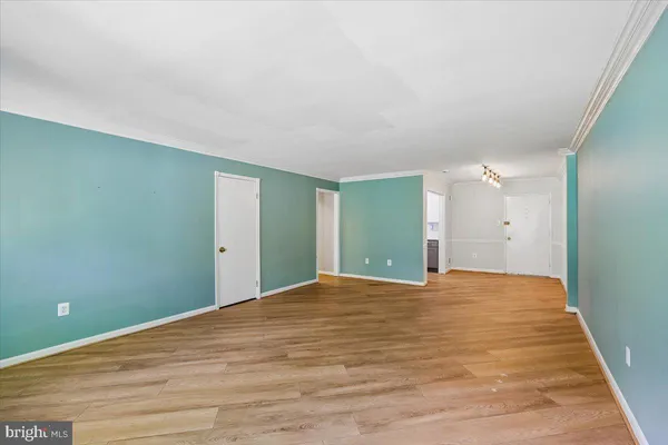 $2,600 | 5011 Sentinel Drive, Unit 61, Bethesda, MD 20816