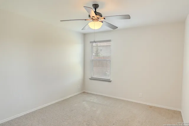 $1,600 | 1110 Andean Emerald, San Antonio, TX 78253