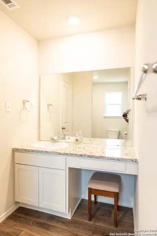 $1,600 | 1110 Andean Emerald, San Antonio, TX 78253