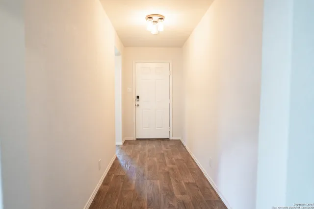 $1,600 | 1110 Andean Emerald, San Antonio, TX 78253