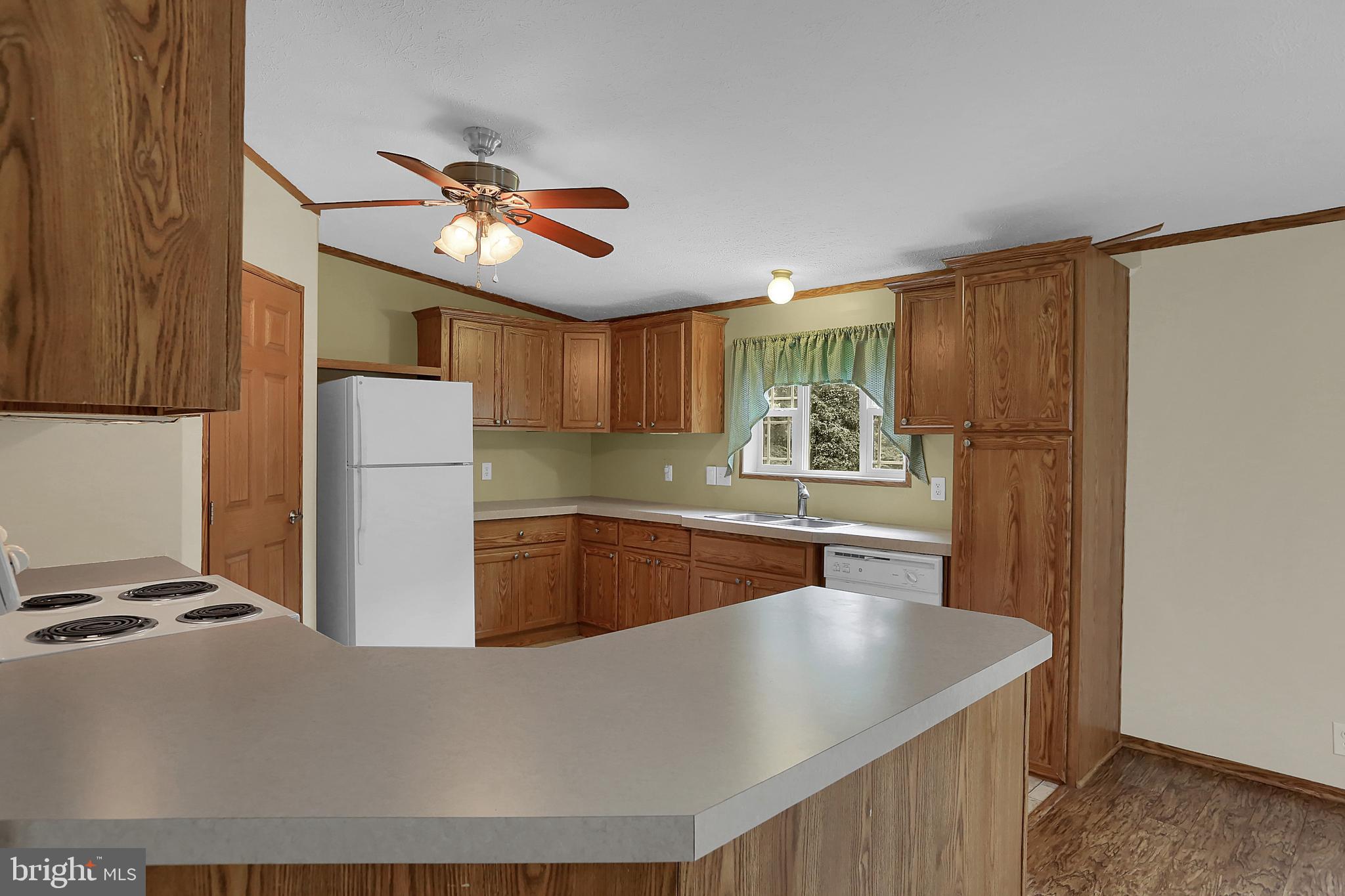 555 Bremer Road Dover, PA 17315 - Photo 14 of 39