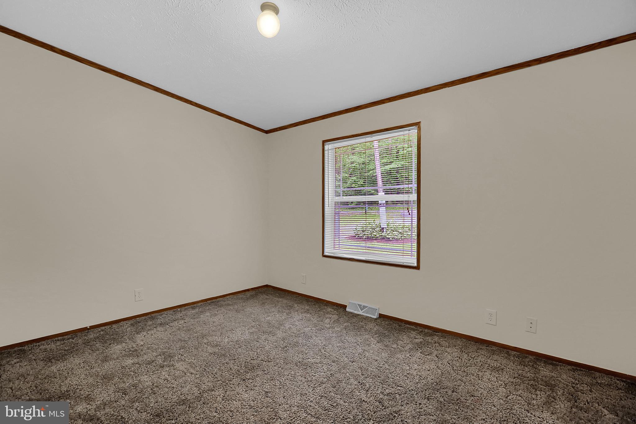 555 Bremer Road Dover, PA 17315 - Photo 21 of 39