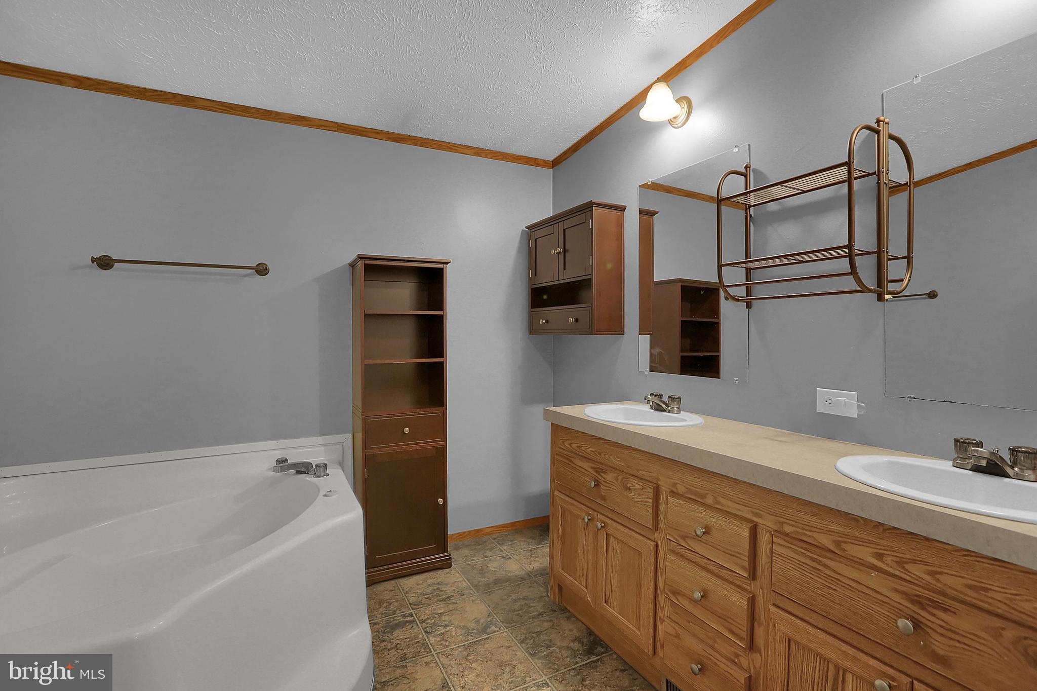 555 Bremer Road Dover, PA 17315 - Photo 27 of 39