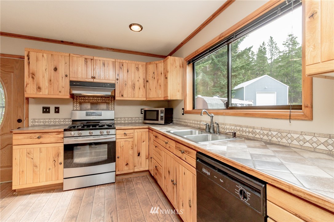 111 Thornton View Road Cle Elum, WA 98922 - Photo 6 of 25 Gallery Image 6