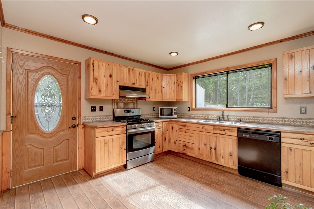 111 Thornton View Road Cle Elum, WA 98922 - Photo 7 of 25 Gallery Image 7